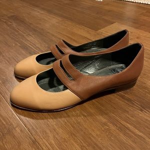 Vintage by Jeffrey Campbell Deposit Mary Jane Flats 2-tone Leather tan/coral 10